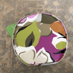 Vera Bradley hatbox cosmetic portobello road